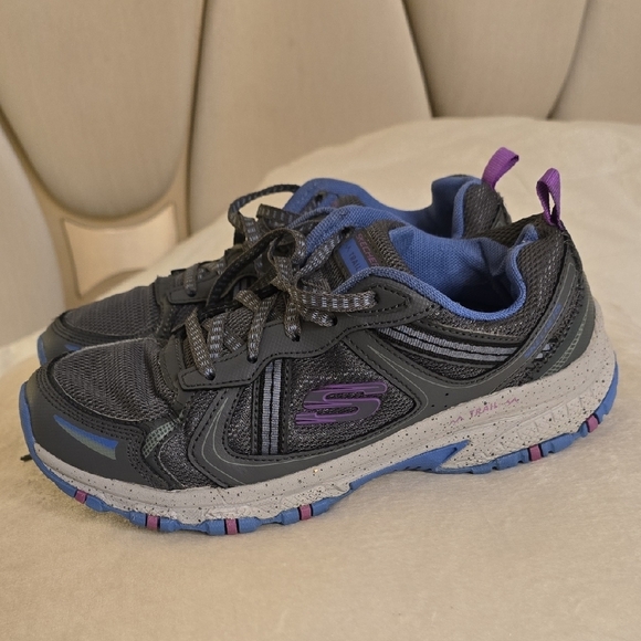 Skechers Black and Blue Women's Sneakers - Picture 4 of 16